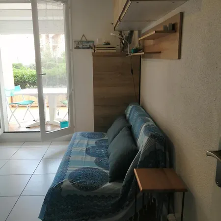 Apartment Palm *